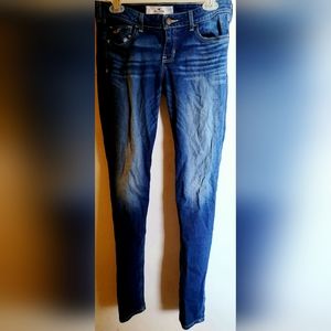 Junior's Hollister Skinny Jeans